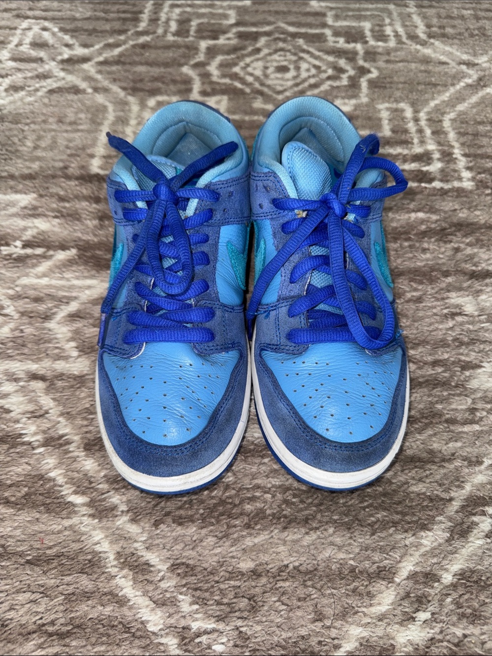 Nike SB Dunk Low Pro Blue Raspberry